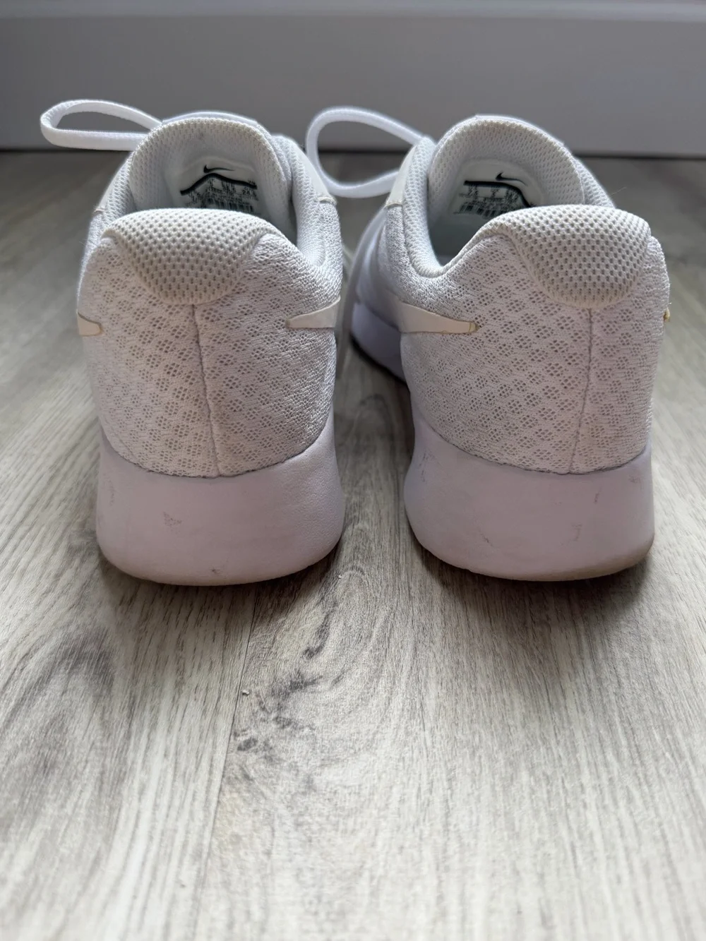 Nike - Women’s White Mesh Lace-Up Sneakers - size 7.5